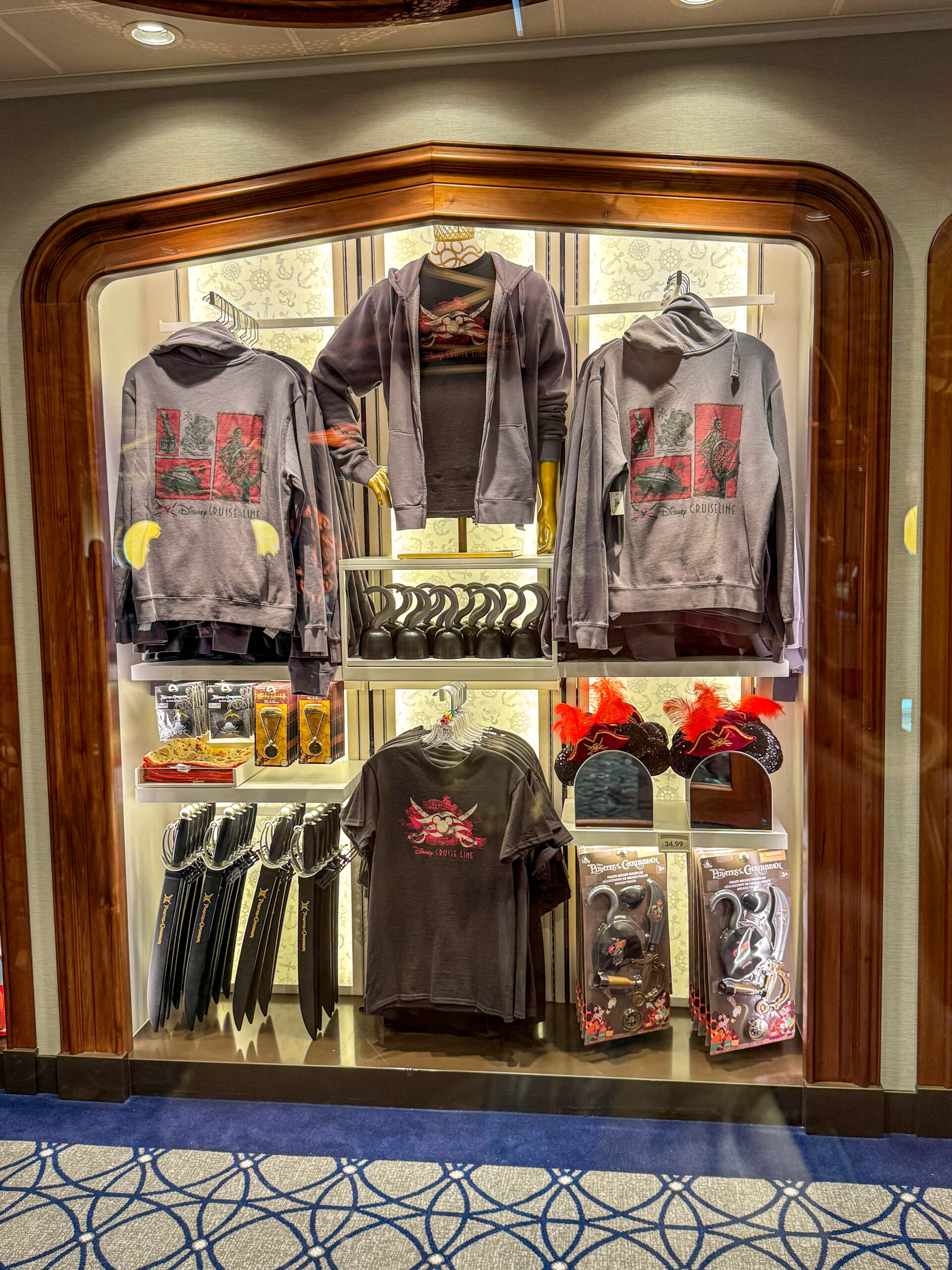 Mickey's Mainsail