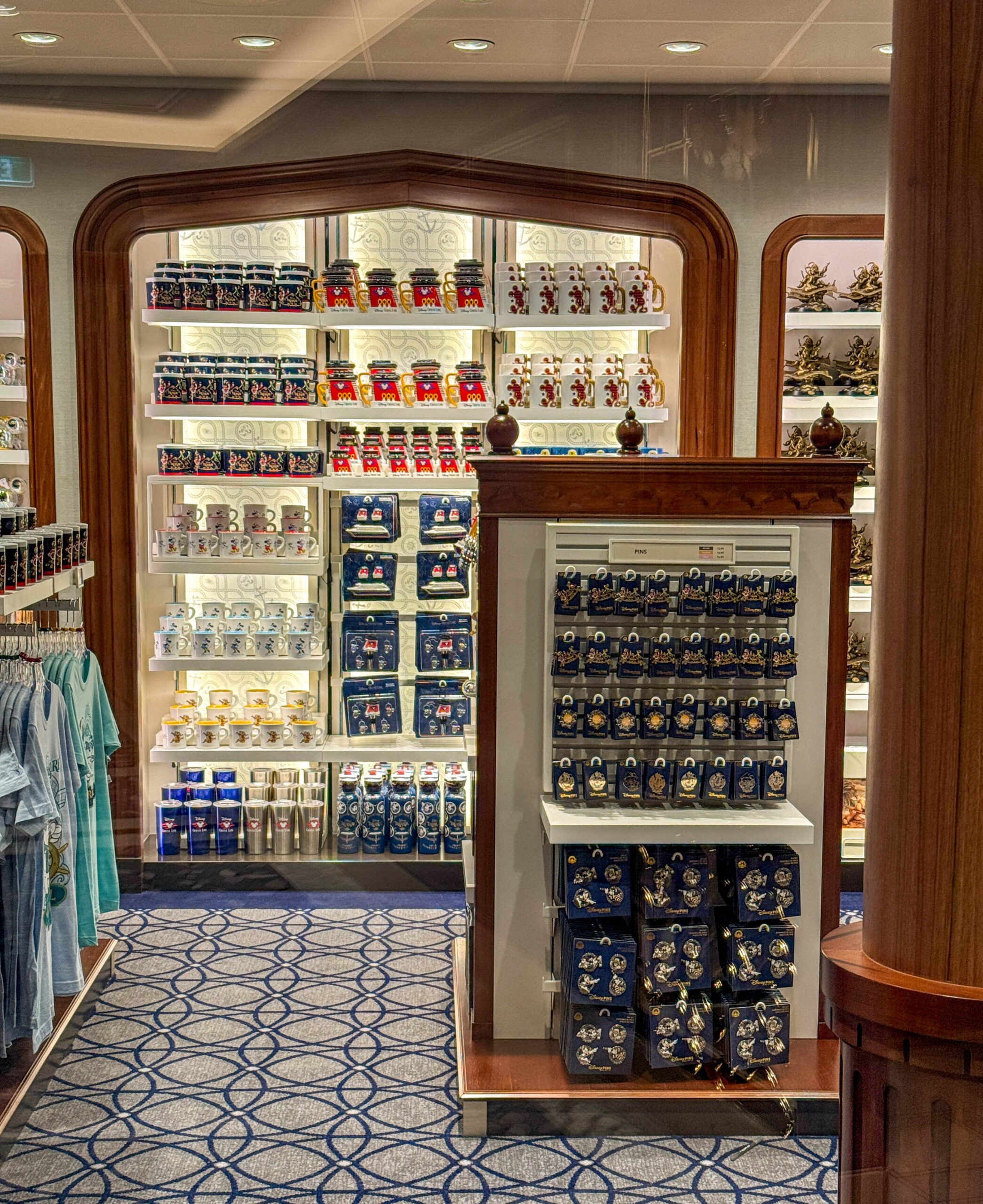Mickey's Mainsail