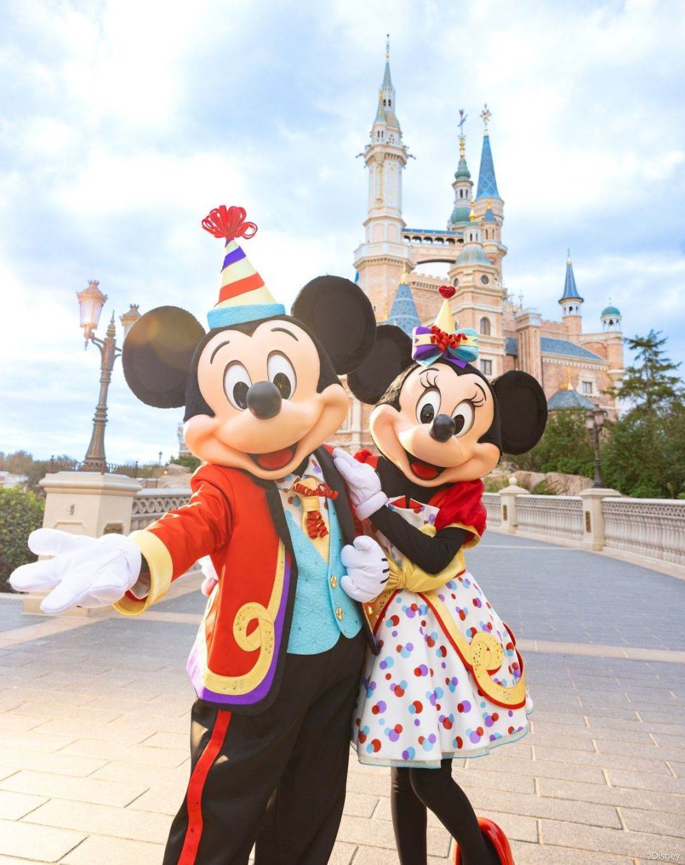 mickey minnie 96 ans shanghai 01
