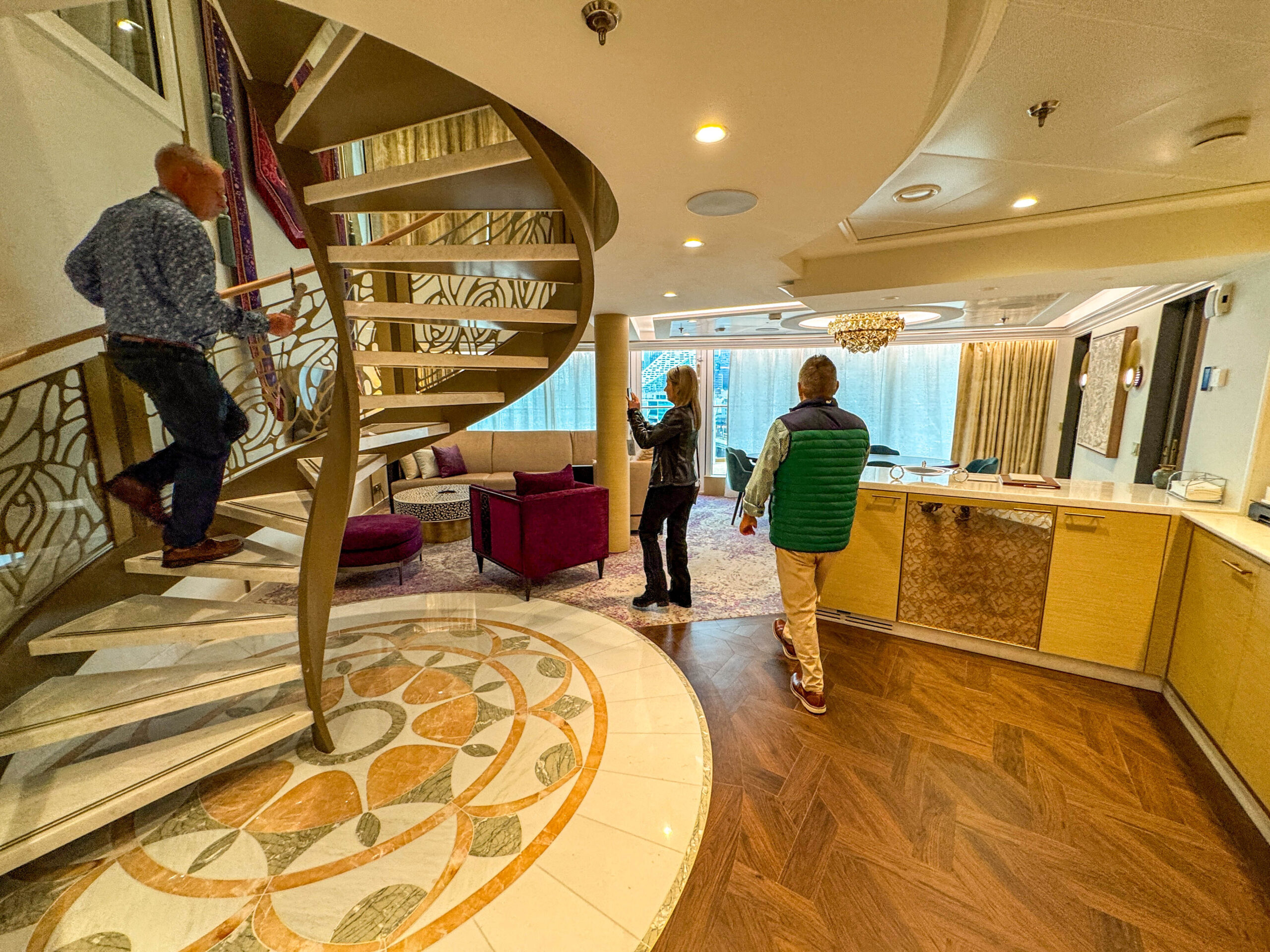 suites disney treasure