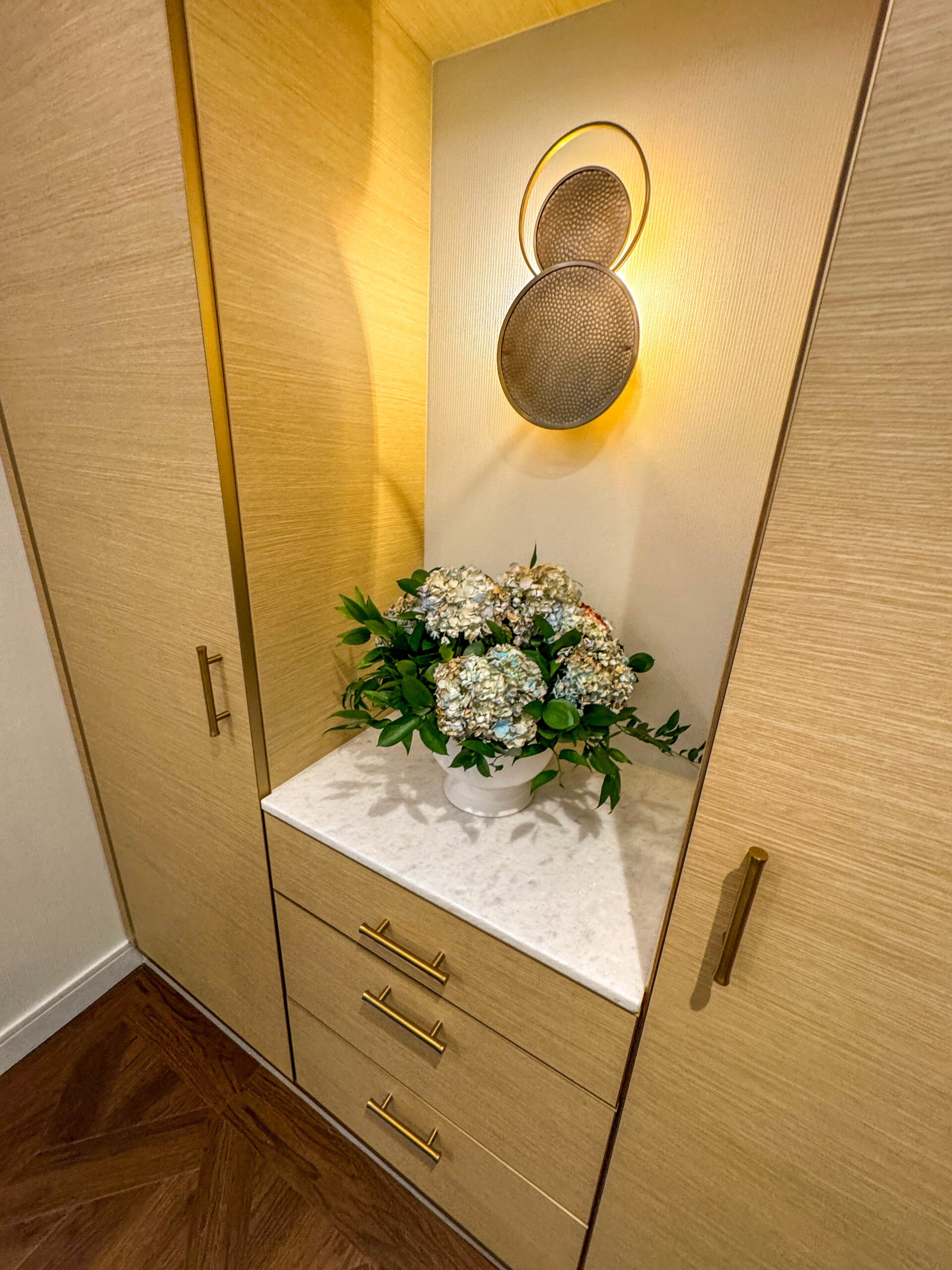 suites disney treasure
