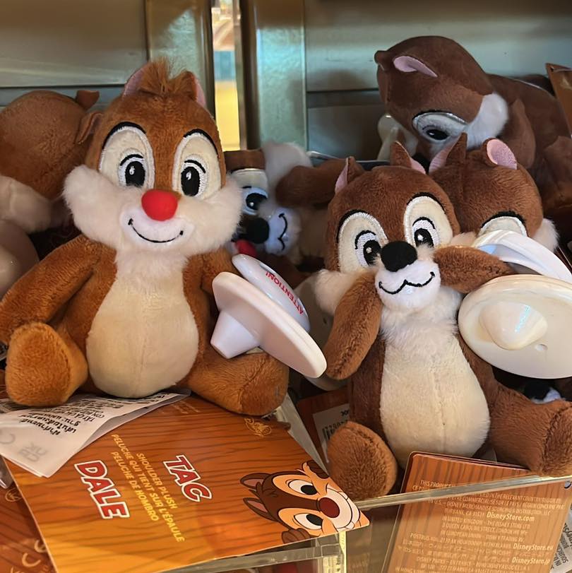 peluche d'épaule Disney