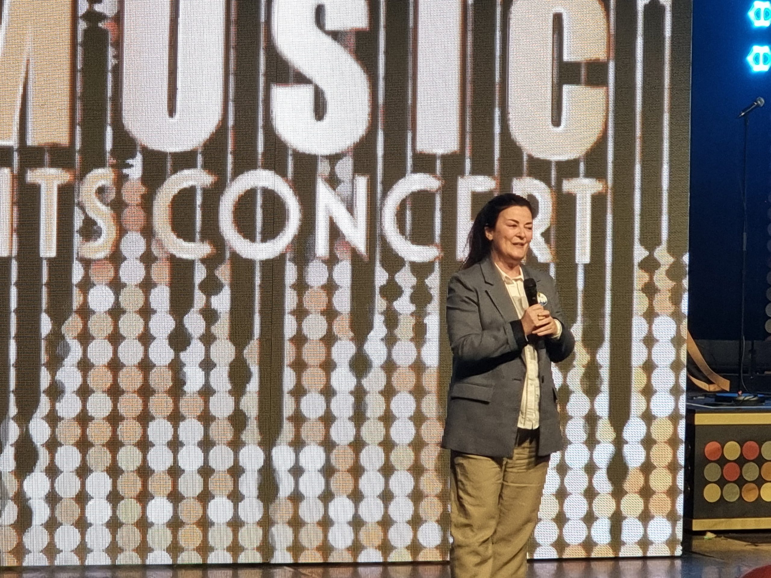 disney music hits concert