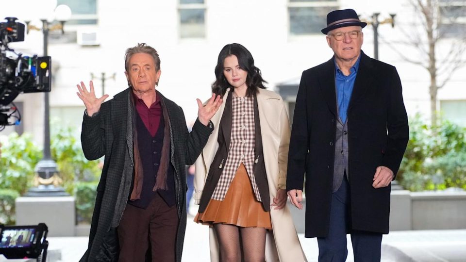 saison 5 photo officielle only murders