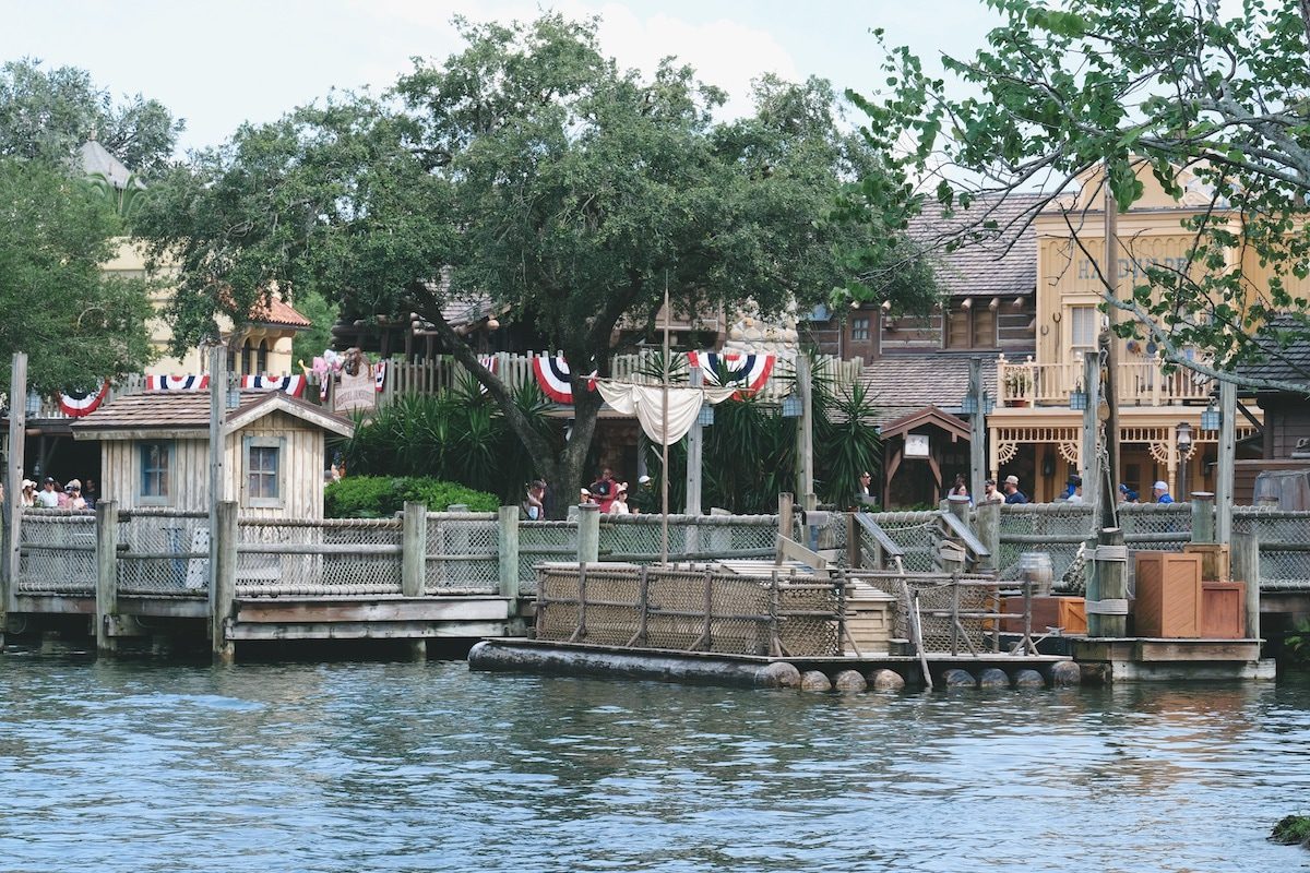 frontierland cars