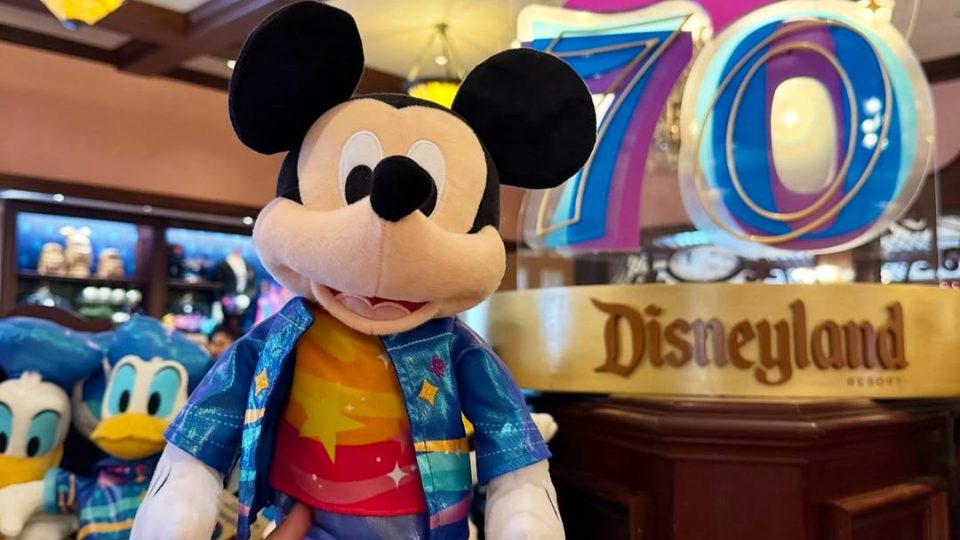 peluche mickey 70e anniversaire disneyland