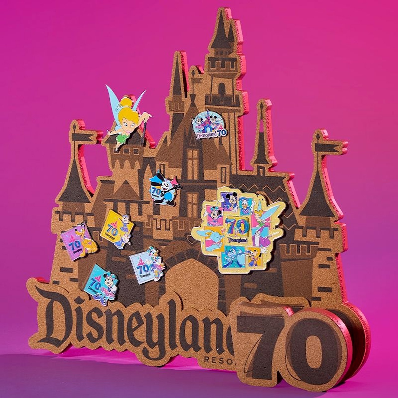 pins 70 ans disneyland