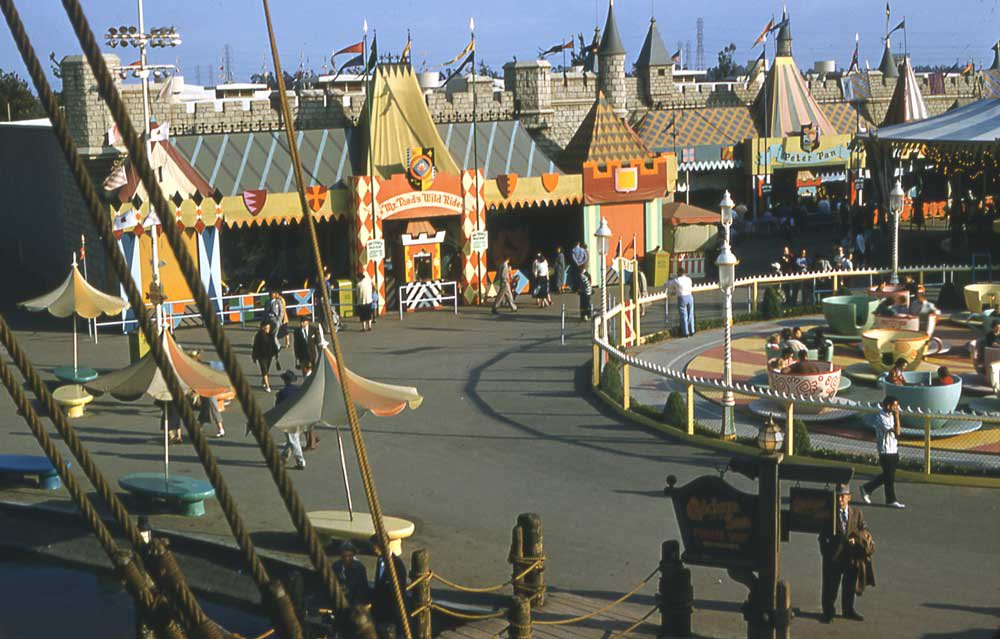 inauguration disneyland 1955