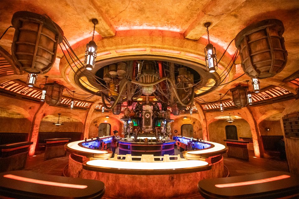 oga's cantina réservations