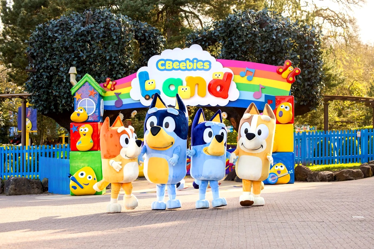 alton towers bluey