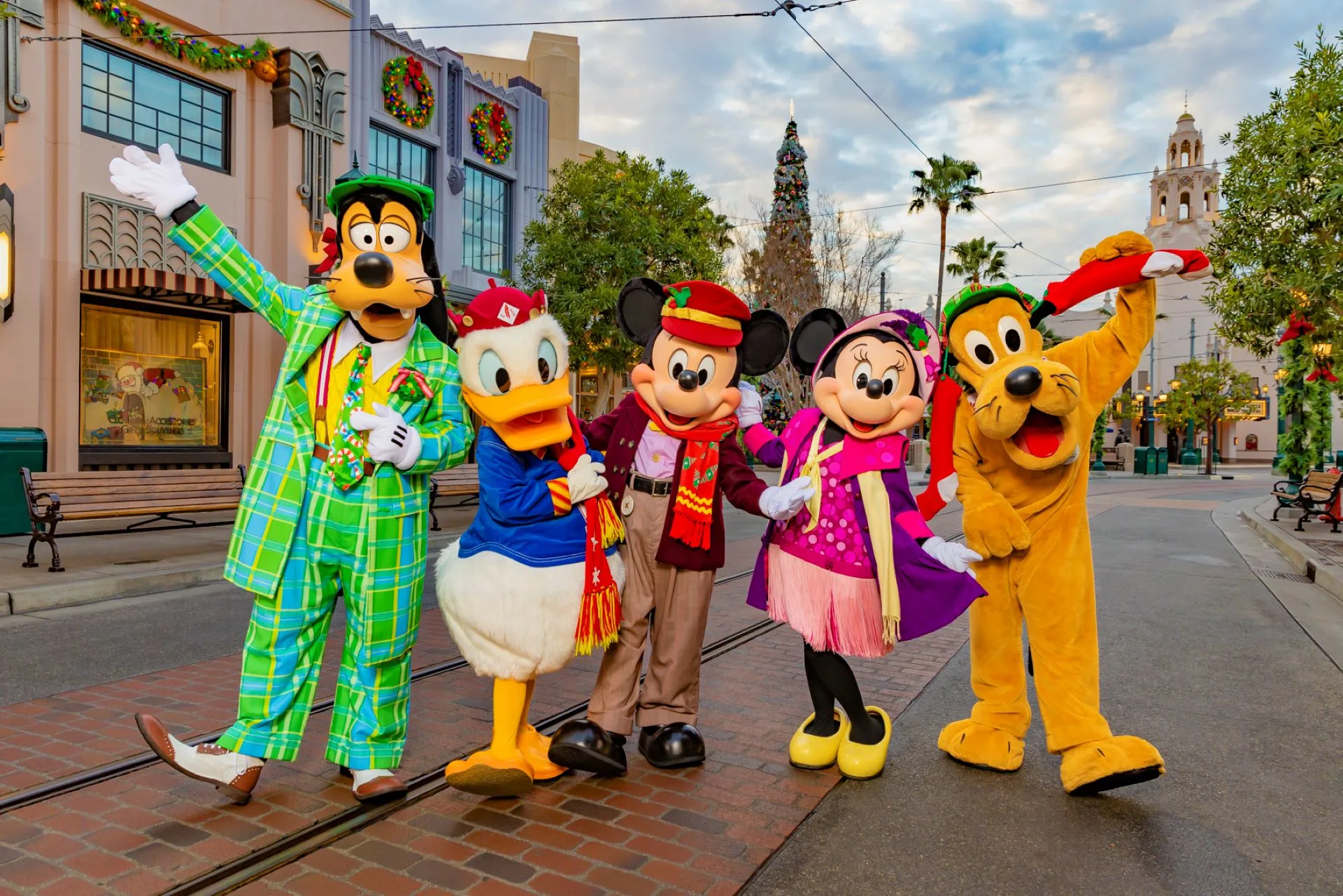 personnages disneyland noël 2025