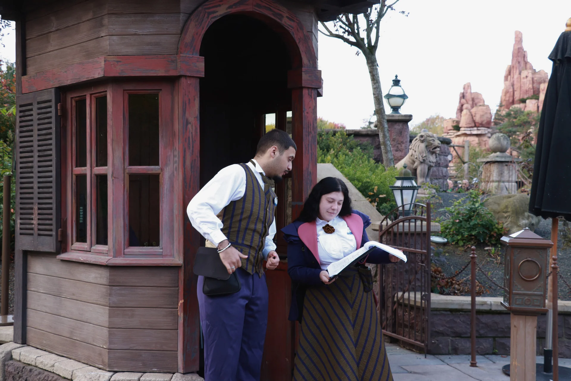 cast members phantom manor