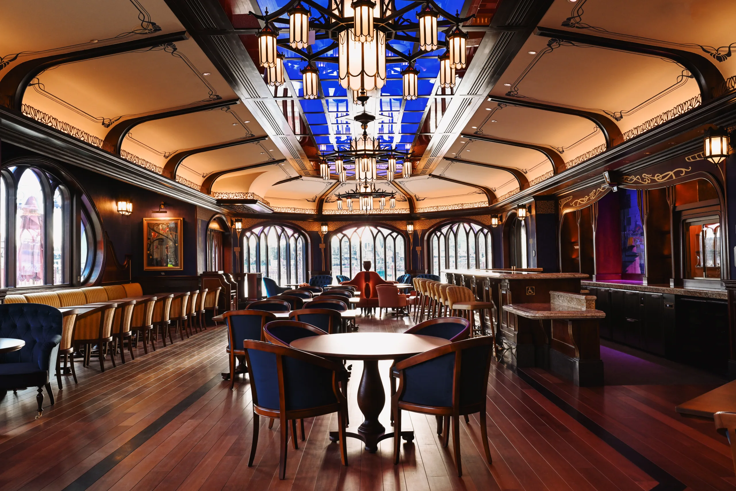 the regal view lounge bar