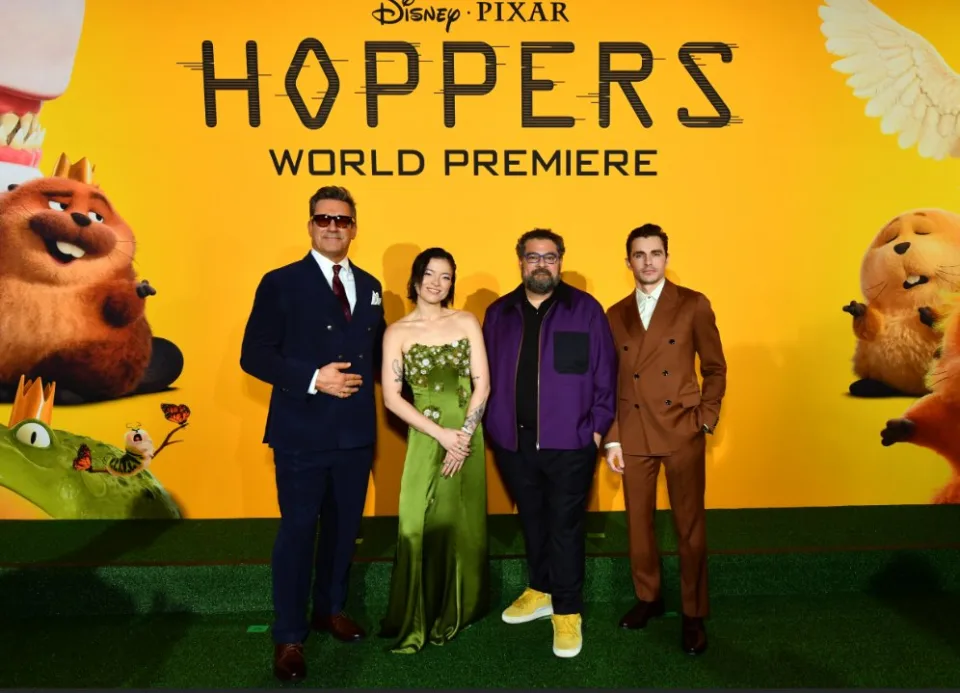 jumpers cast