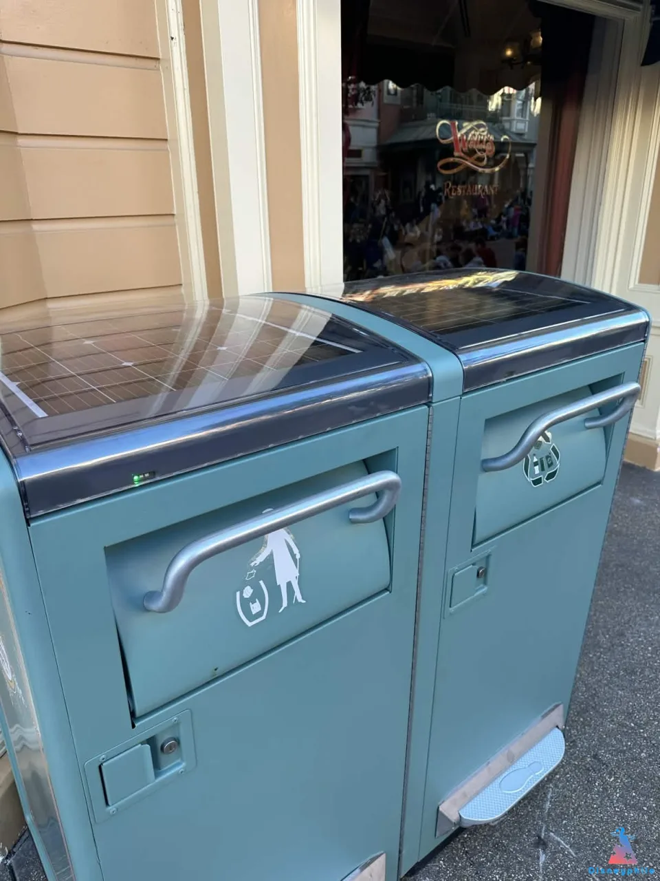 poubelle compactrices solaires