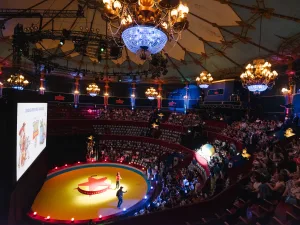 toy story 5 avant-première cirque bouglione