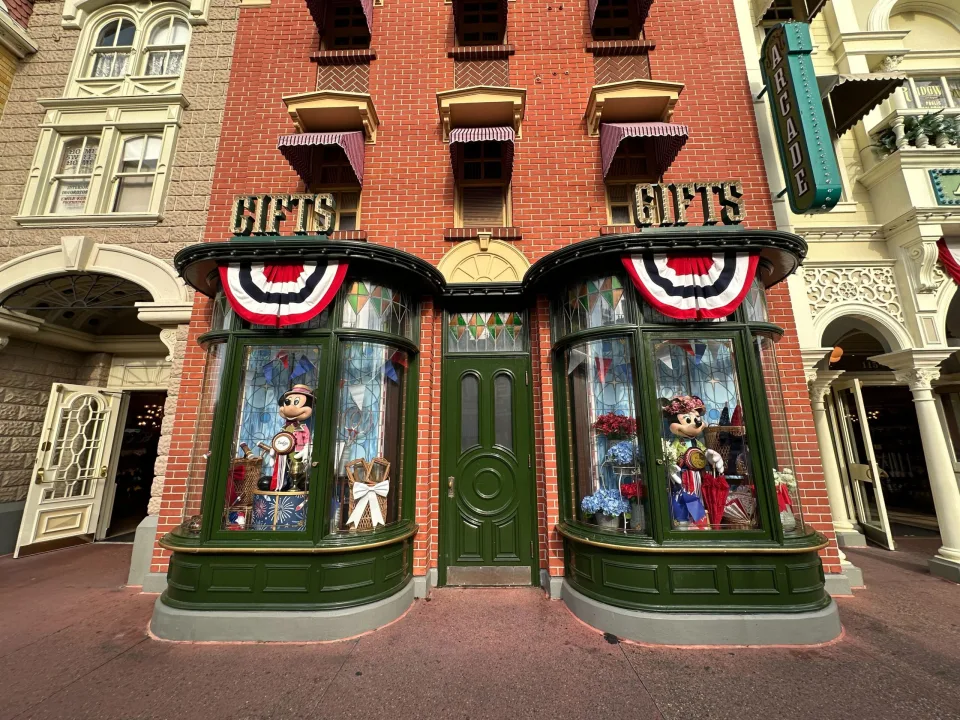 vitrines mickey minnie usa magic kingdom