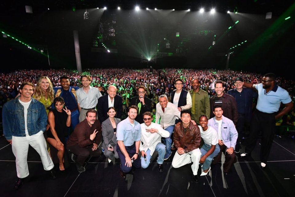 avengers cast comic-con