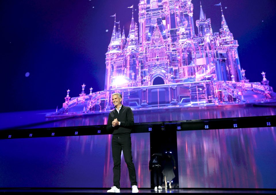 Josh D’Amaro remercie les fans Disney après D23 2026