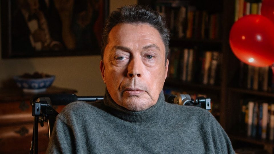 tim curry