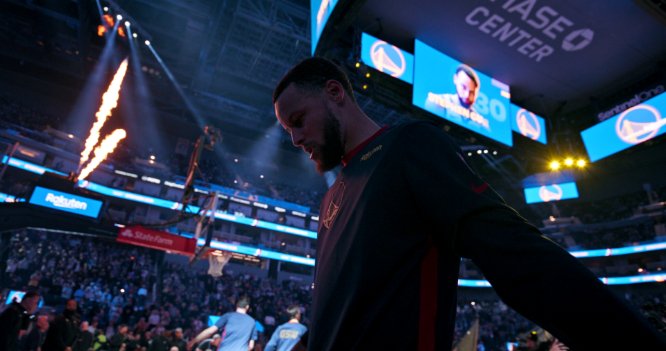 portrait of an artist : stephen curry
